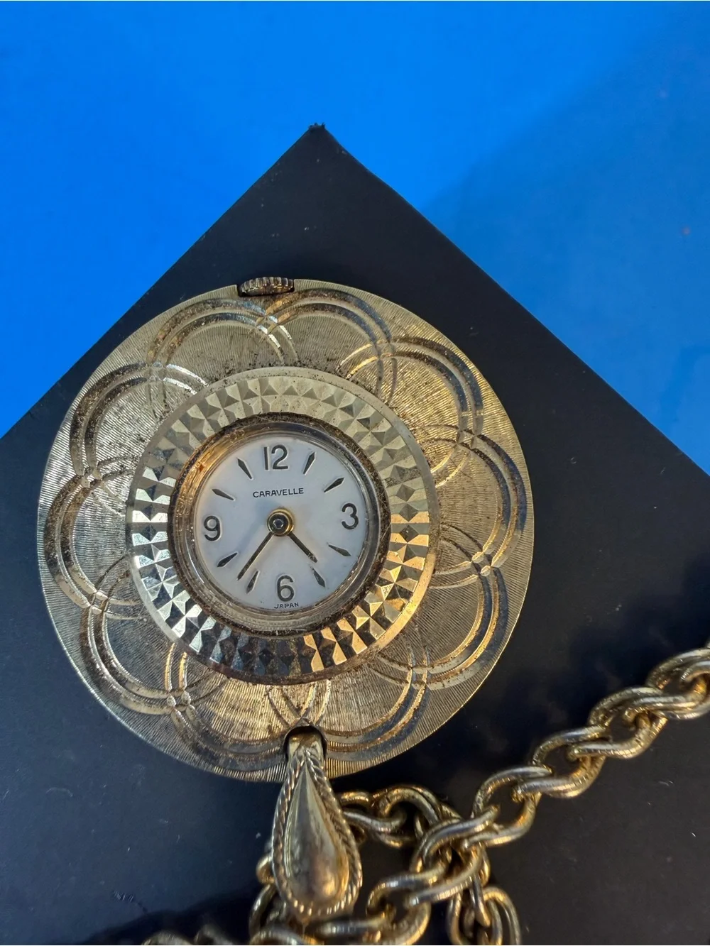 Mechanical Caravelle Swiss Gold Tone Watch Pendant Necklace Japan O3